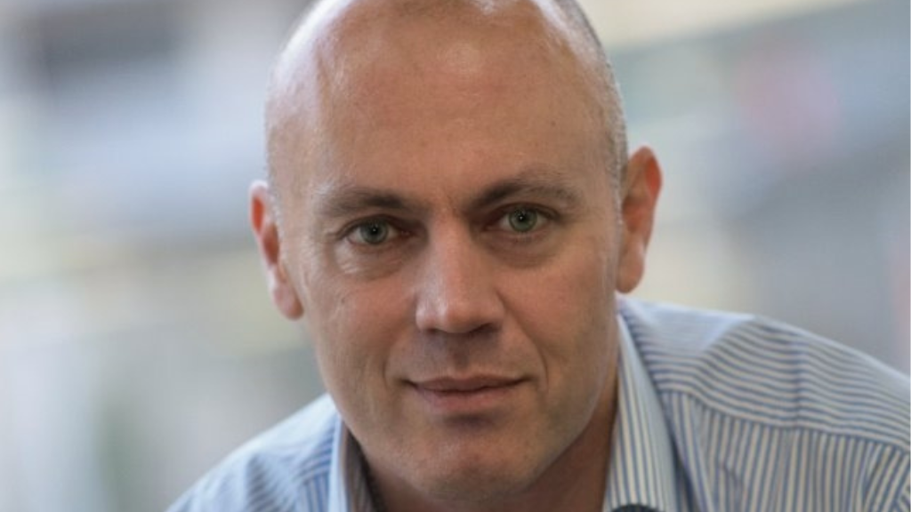 A headshot of Rob Napier